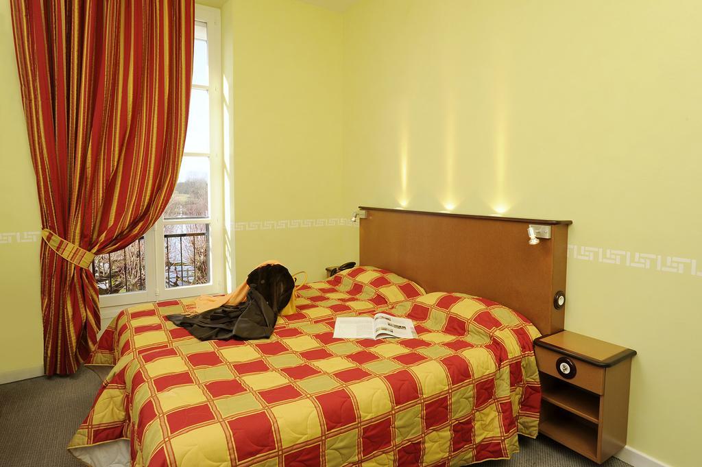 Hotel Restaurant Emile Job Montmerle-sur-Saone Zewnętrze zdjęcie
