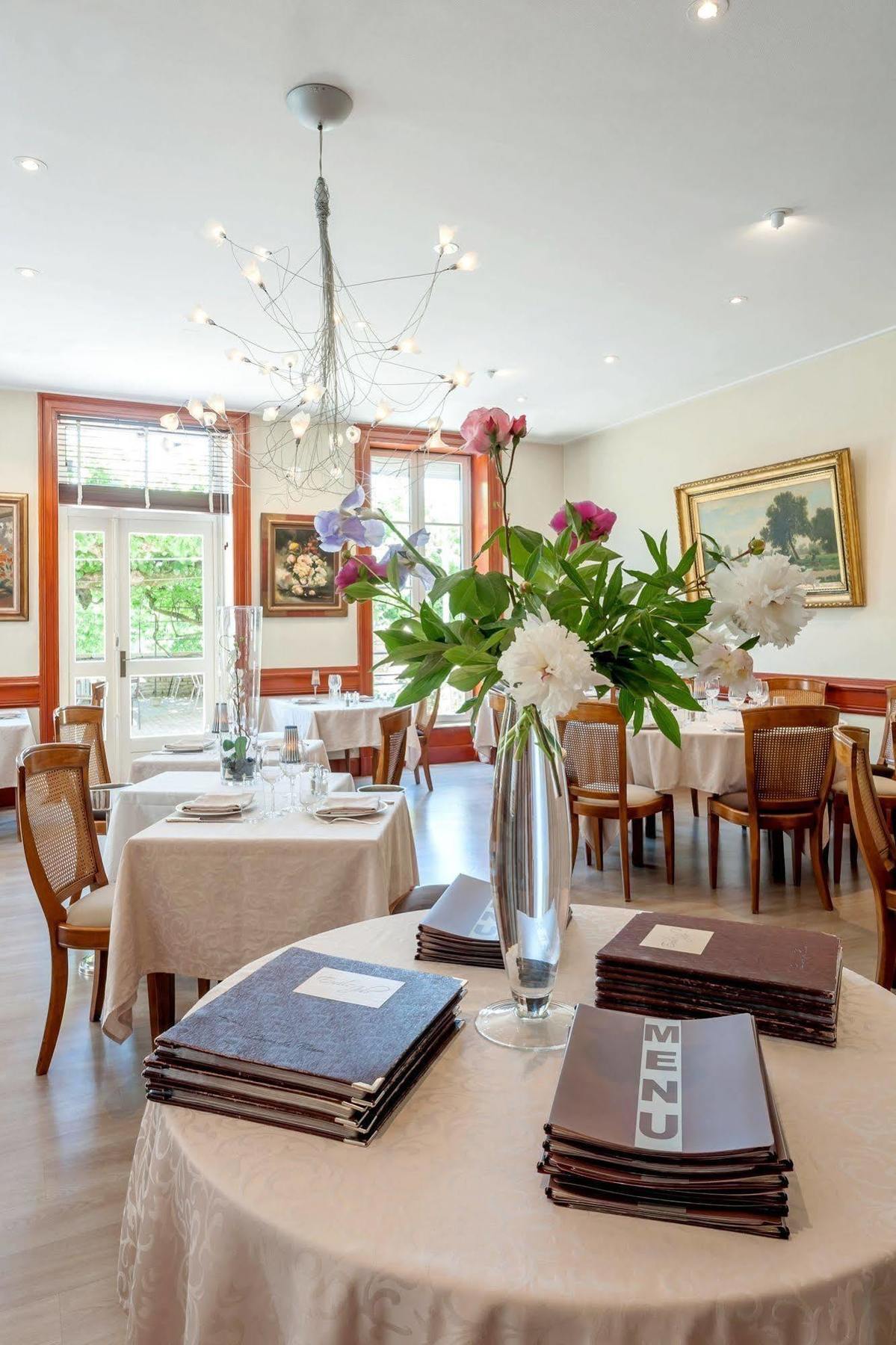 Hotel Restaurant Emile Job Montmerle-sur-Saone Zewnętrze zdjęcie